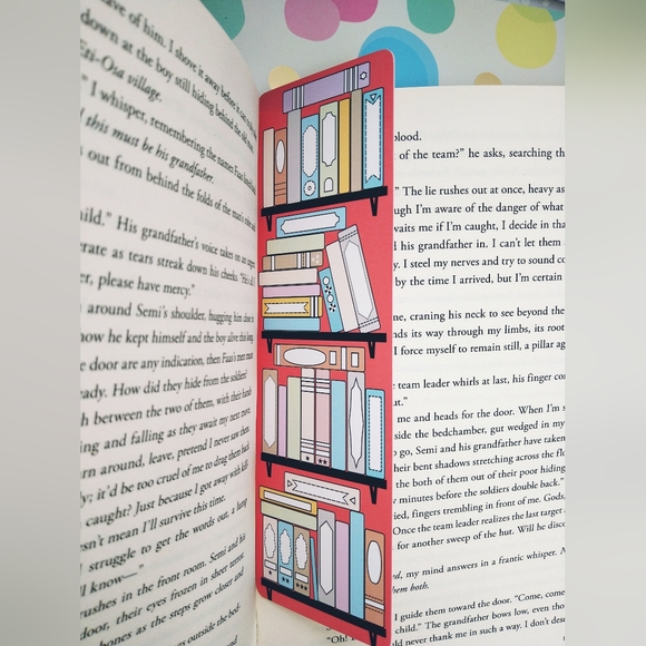 My Messy Bookshelf Bookmark Collection - Picture 3 of 7